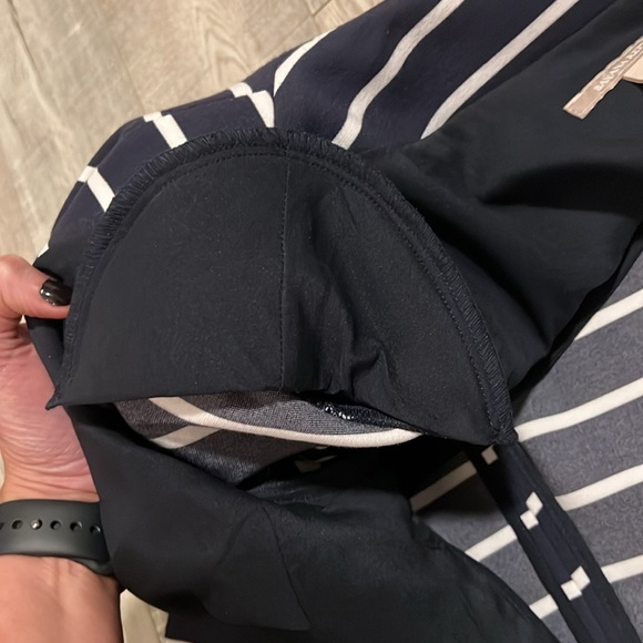 Banana Republic Striped Ponte Modern Blazer - Picture 10 of 11